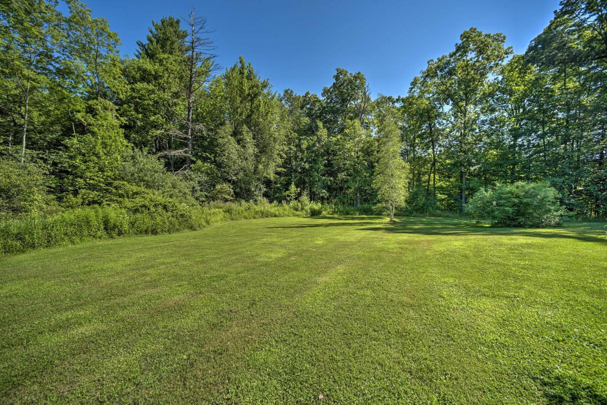 Modern Studio Less Than 13 Mi To Saratoga Racetrack! Ballston Spa Εξωτερικό φωτογραφία